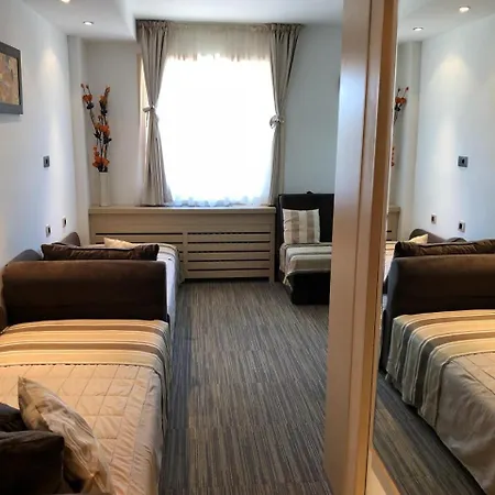 Apartman Viktor Κοπαόνικ Εξωτερικό φωτογραφία